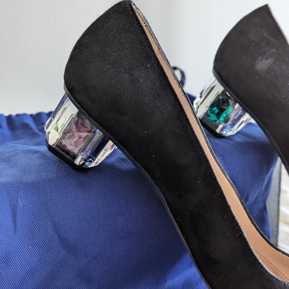 Stuart Weitzman, black suede pump,size 5 M - Picture 1 of 4